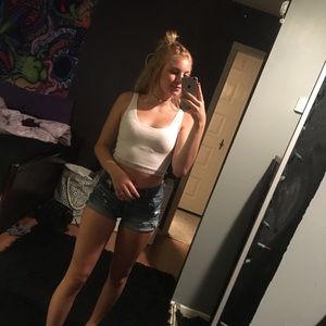 Meet your Posher, Brittany